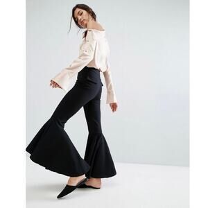 Style Mafia Extreme Flare Black Pants Size Medium
